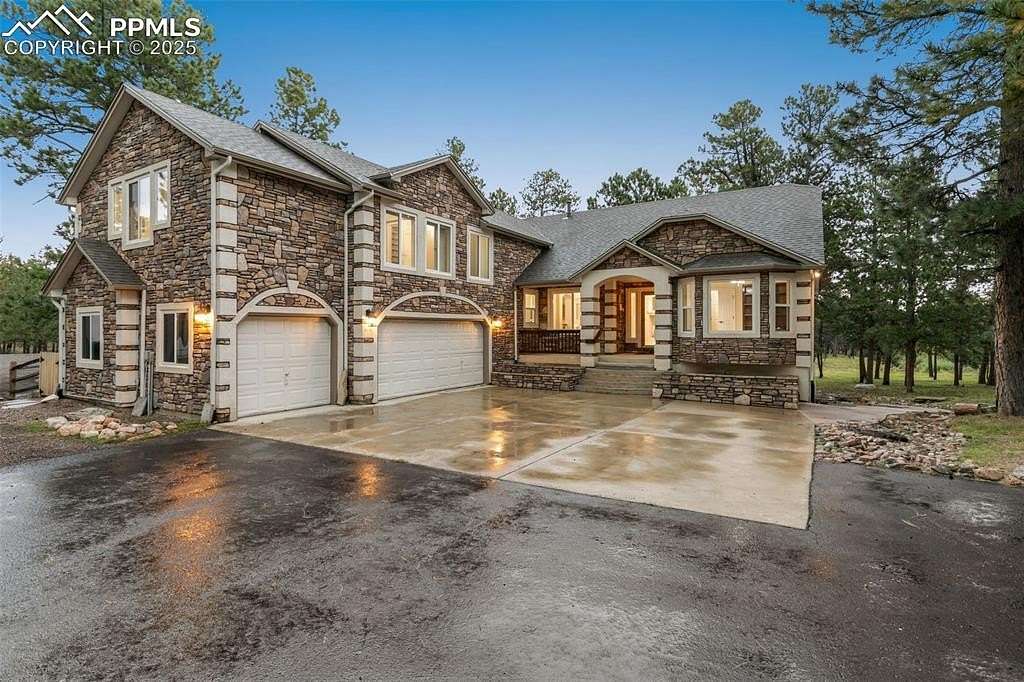 5 Acres of Residential Land with Home for Sale in Colorado Springs, Colorado