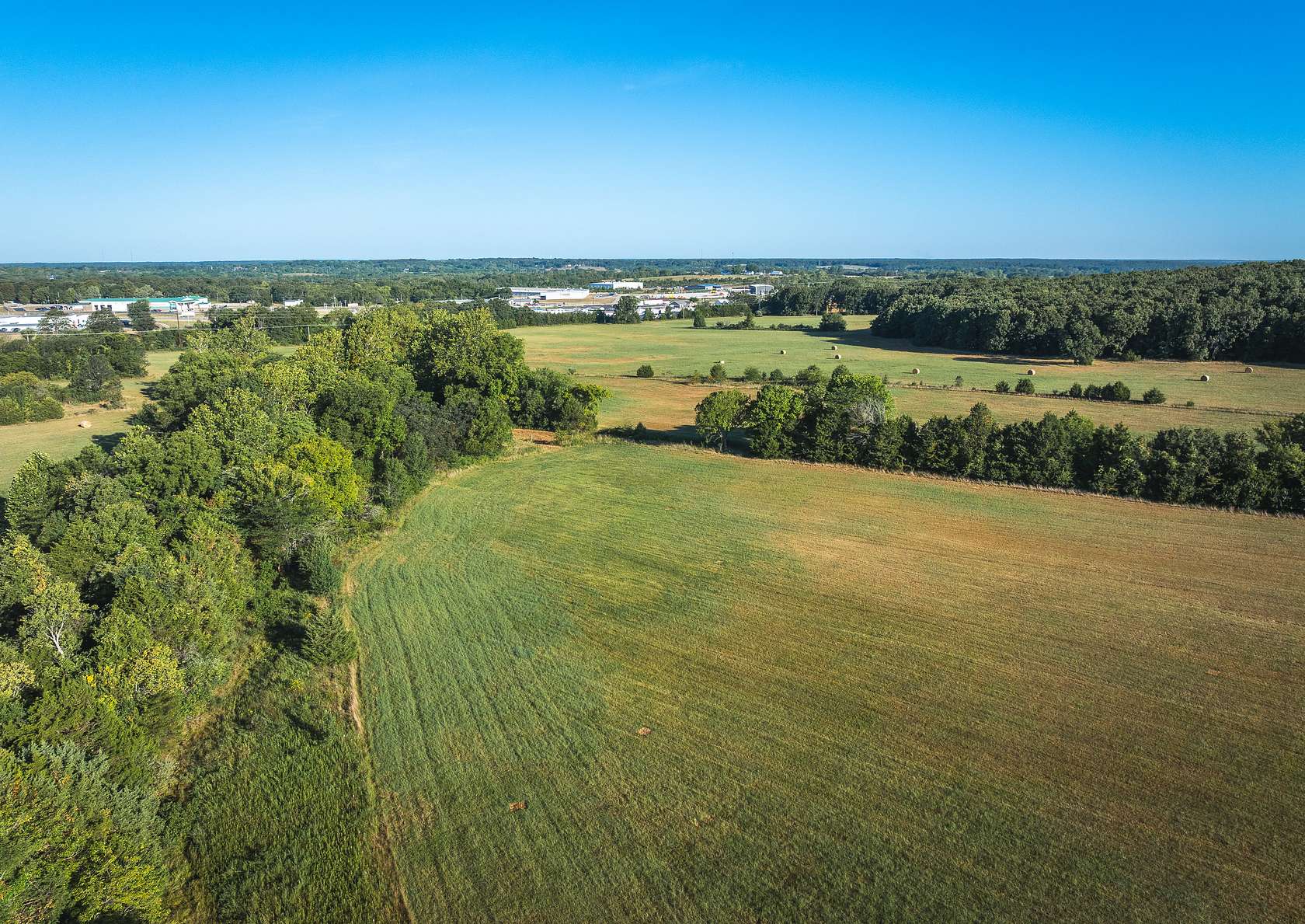 20 Acres of Land for Auction in Lebanon, Missouri