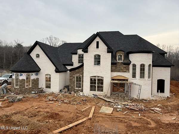 2.23 Acres of Residential Land with Home for Sale in Holly Springs, Mississippi