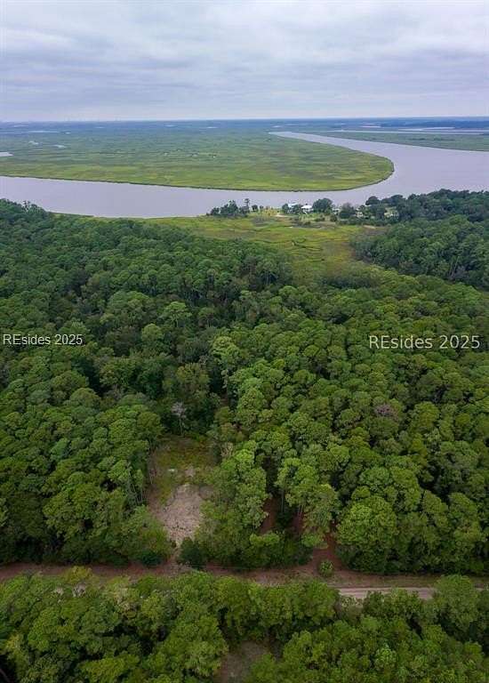 Residential Land for Sale in Daufuskie Island, South Carolina