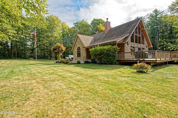 5 Acres of Residential Land with Home for Sale in Glenville, New York