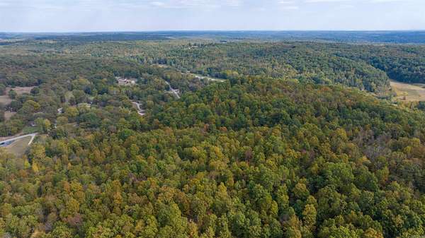 38 Acres of Recreational & Residential Land for Sale in Batesville, Arkansas