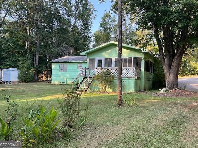 1.56 Acres of Residential Land with Home for Sale in Eatonton, Georgia