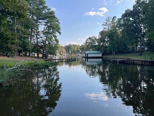 1.56 Acres of Residential Land with Home for Sale in Eatonton, Georgia