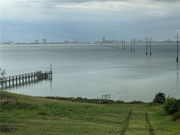 1 Acre of Land for Sale in Taft, Texas