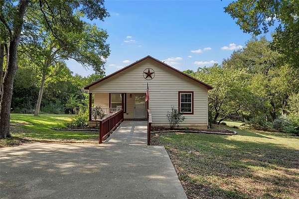 5.23 Acres of Residential Land with Home for Sale in Moody, Texas