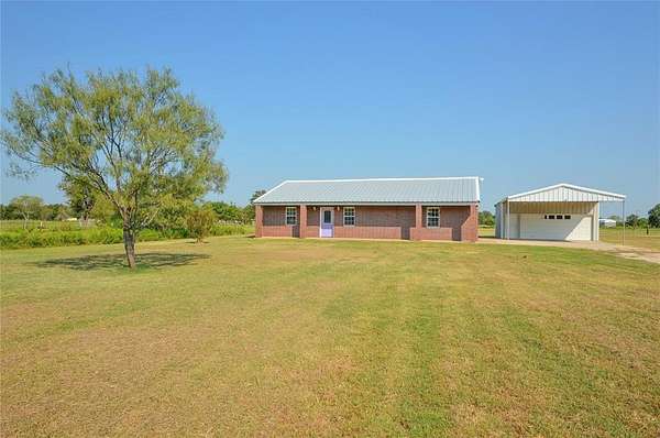 2.46 Acres of Residential Land with Home for Sale in Waco, Texas