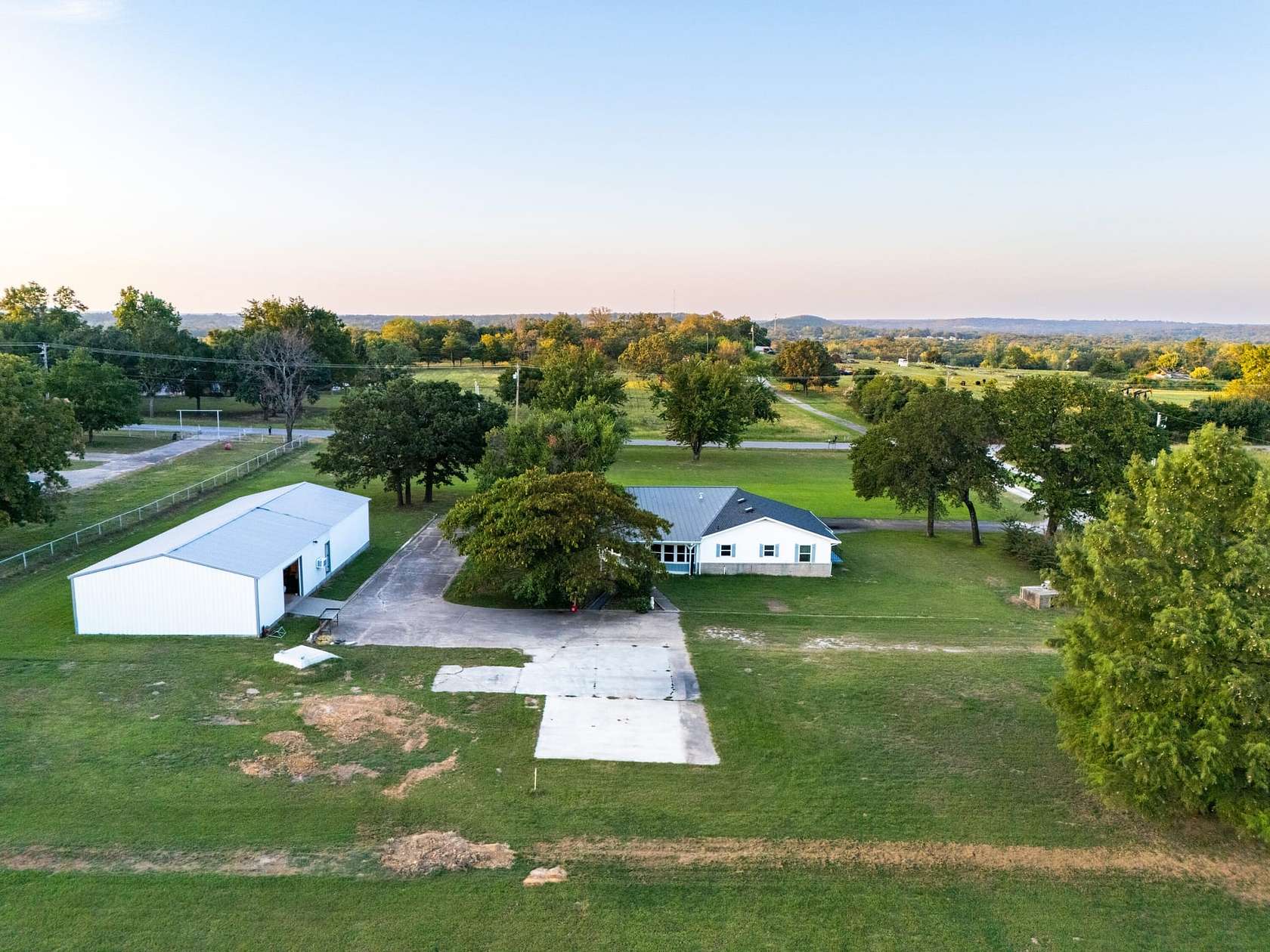 2.8 Acres of Residential Land with Home for Sale in Sapulpa, Oklahoma