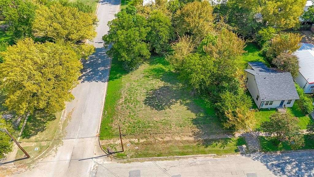 0.2 Acres of Land for Sale in Corsicana, Texas