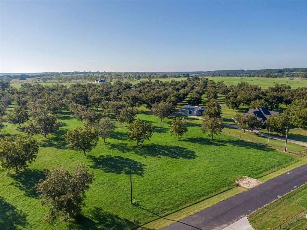 5 Acres of Residential Land for Sale in Cleburne, Texas