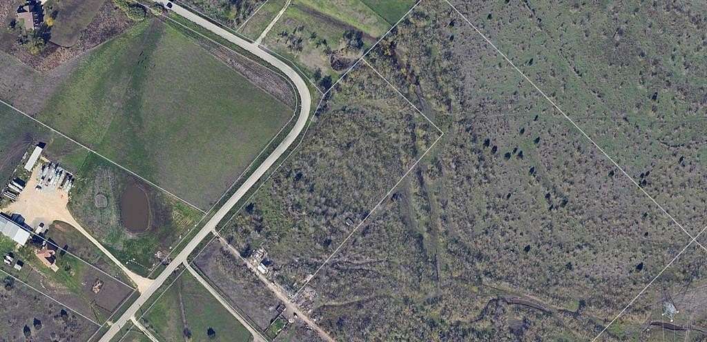 5 Acres of Land for Sale in Creedmoor, Texas