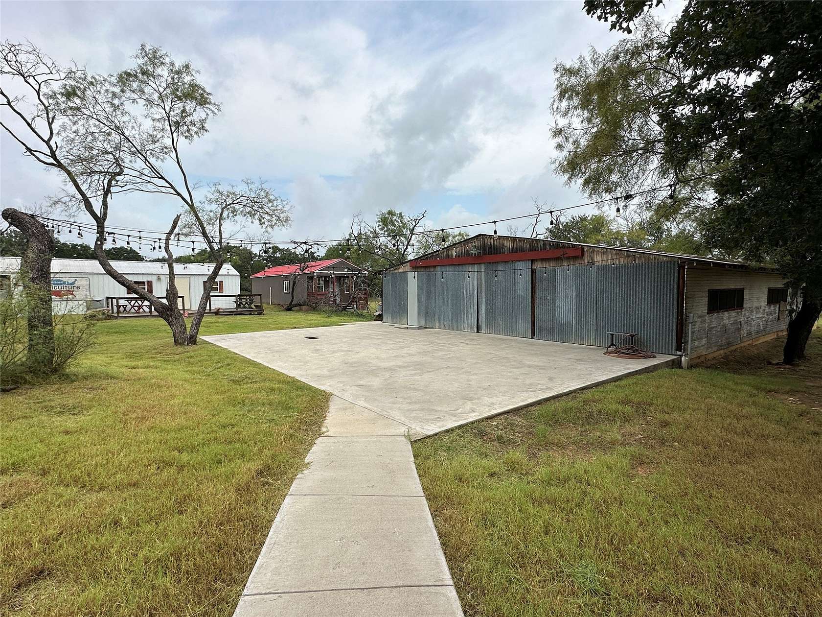 23.1 Acres of Recreational Land for Sale in Iredell, Texas