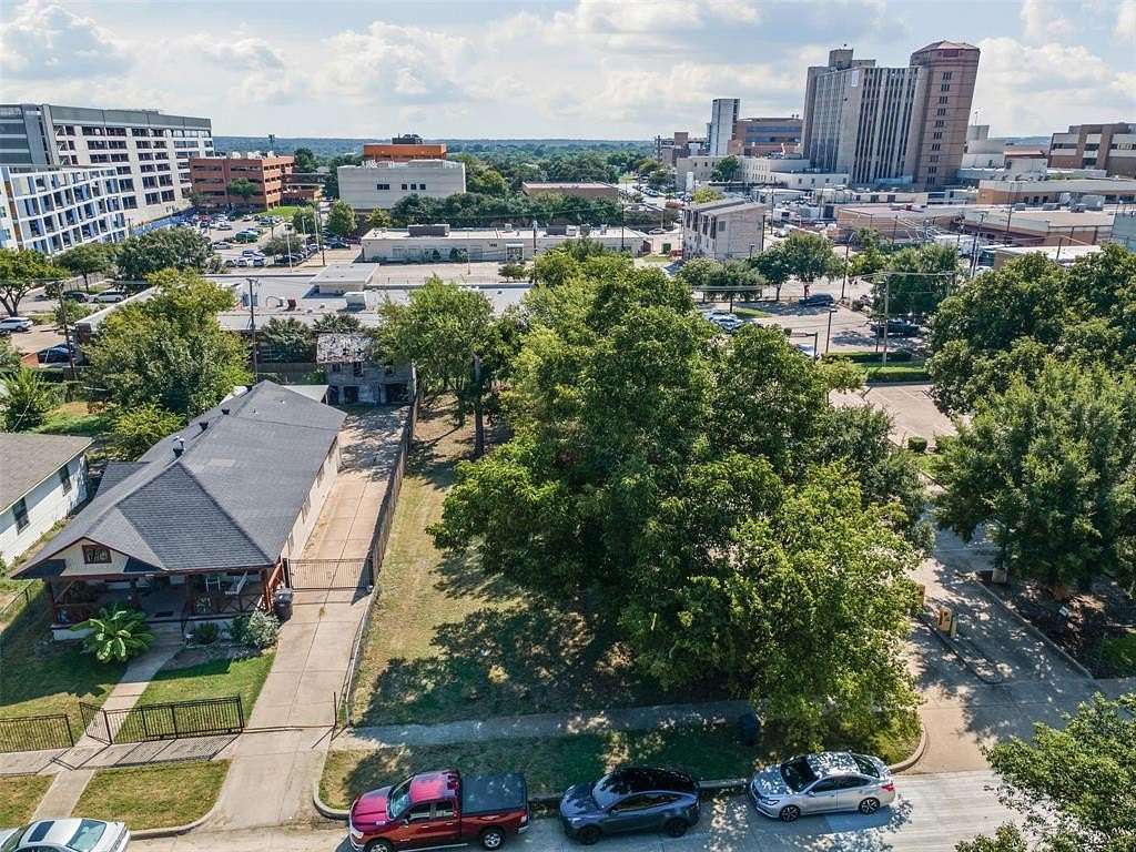0.17 Acres of Mixed-Use Land for Sale in Fort Worth, Texas