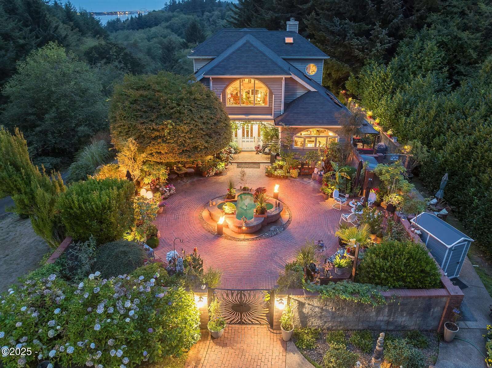 5.63 Acres of Residential Land with Home for Sale in Waldport, Oregon