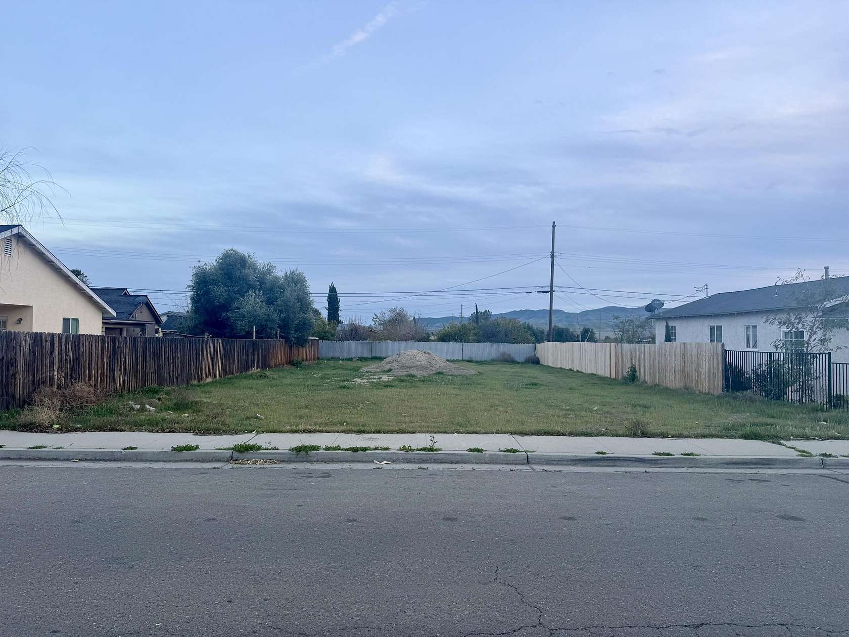 0.17 Acres of Land for Sale in Avenal, California