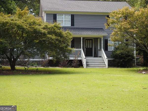 1.58 Acres of Residential Land with Home for Sale in Buford, Georgia