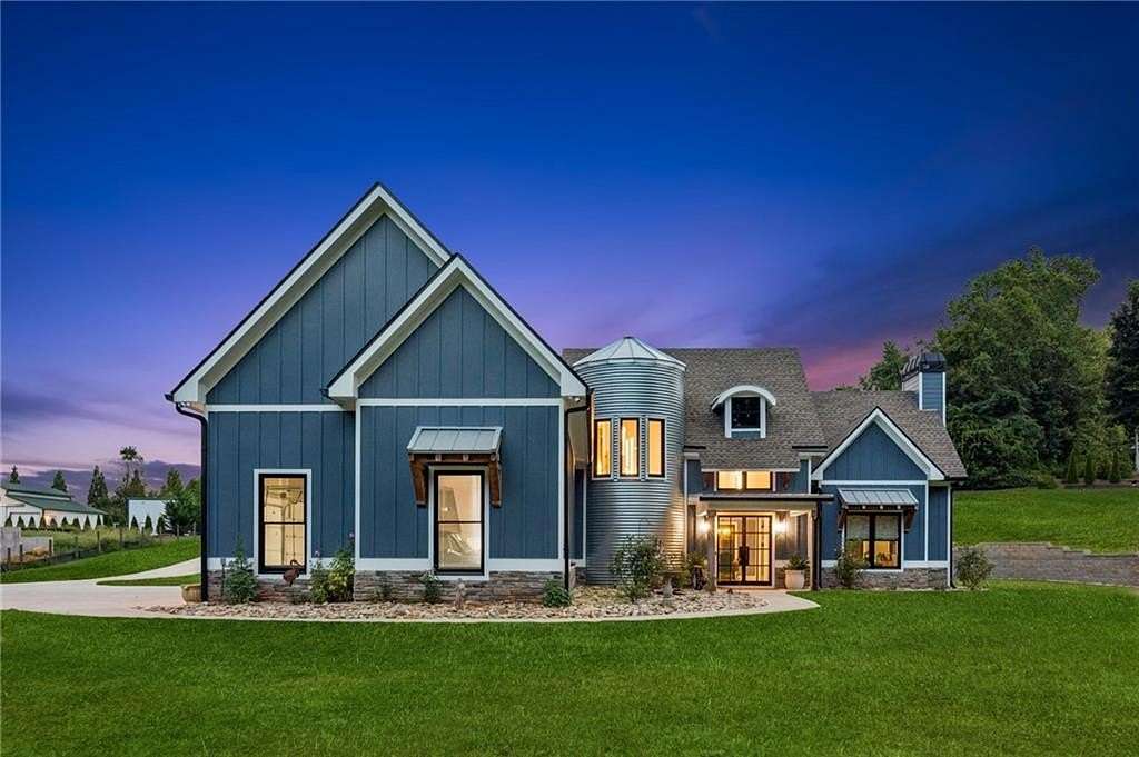 2 Acres of Improved Mixed-Use Land for Sale in Canton, Georgia