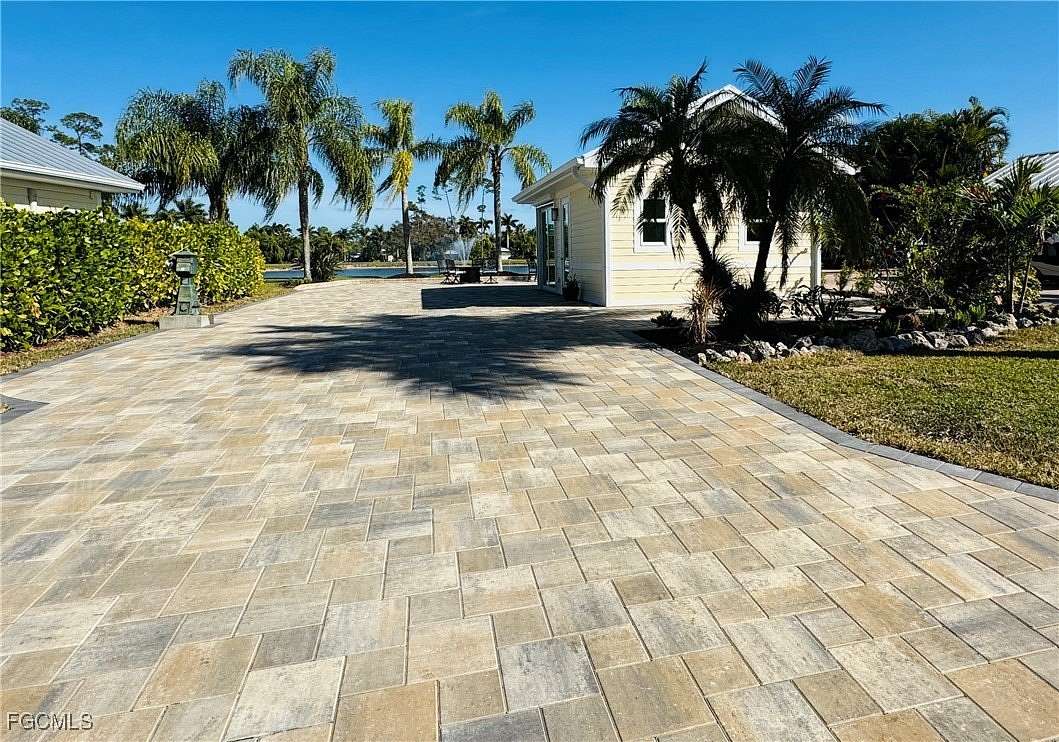 0.09 Acres of Land for Sale in LaBelle, Florida