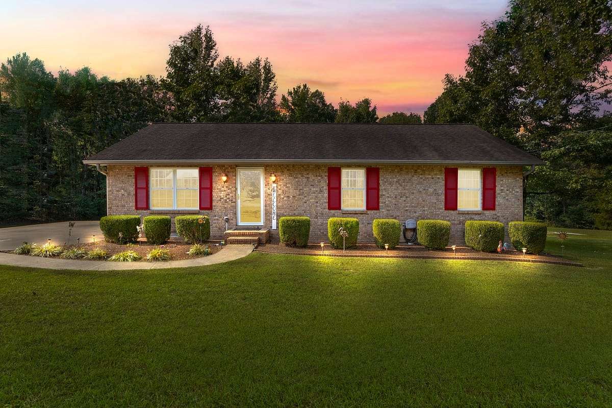 1.69 Acres of Land with Home for Sale in New Johnsonville, Tennessee