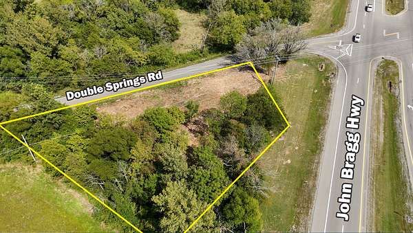 0.85 Acres of Residential Land for Auction in Murfreesboro, Tennessee