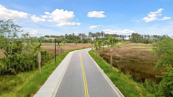 0.7 Acres of Residential Land for Sale in Charleston, South Carolina