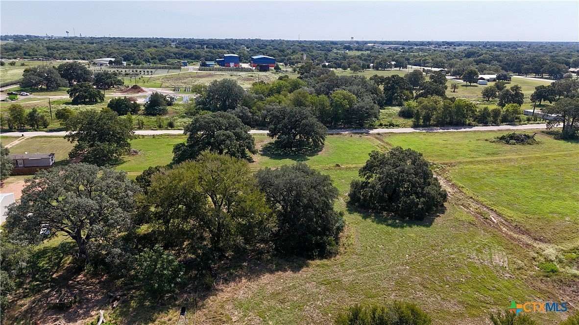 2 Acres of Residential Land for Sale in Schulenburg, Texas