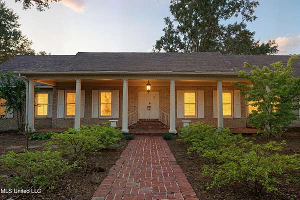 7.1 Acres of Land with Home for Sale in Senatobia, Mississippi