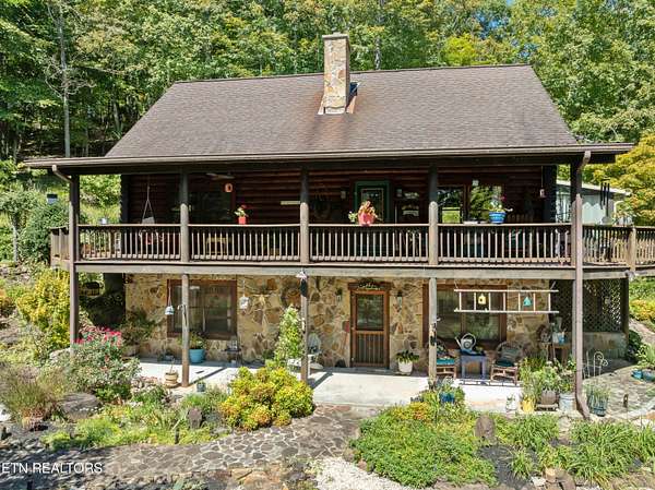 11 Acres of Recreational Land with Home for Sale in Sharps Chapel, Tennessee