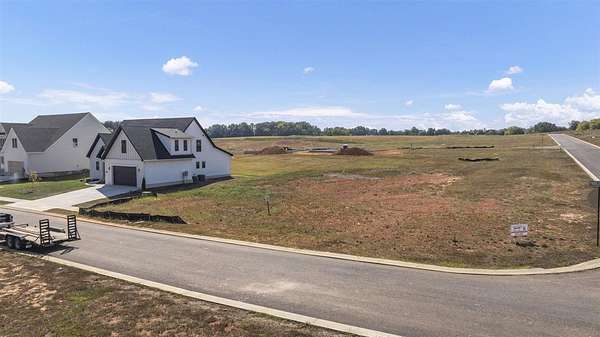 0.45 Acres of Residential Land for Sale in Alvaton, Kentucky