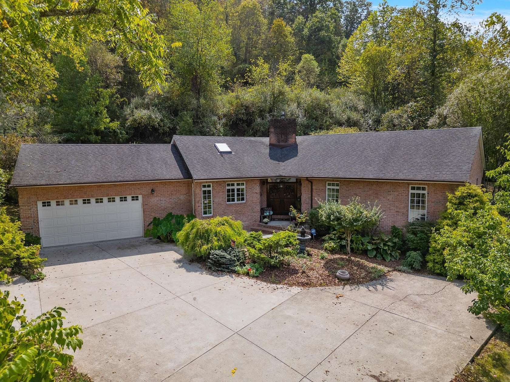 2 Acres of Residential Land with Home for Sale in Hurricane, West Virginia