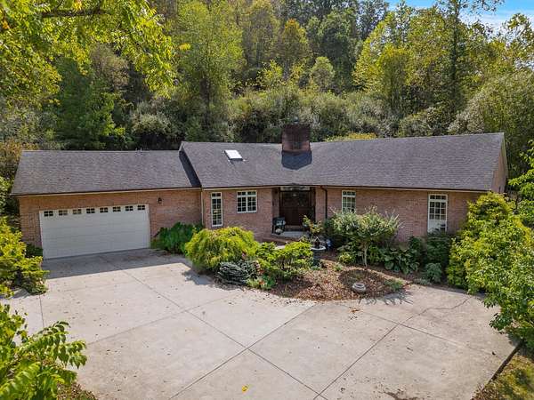 2 Acres of Residential Land with Home for Sale in Hurricane, West Virginia