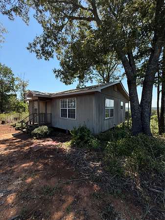 389 Acres of Land with Home for Sale in Selma, Alabama