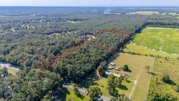 5 Acres of Land for Sale in Live Oak, Florida