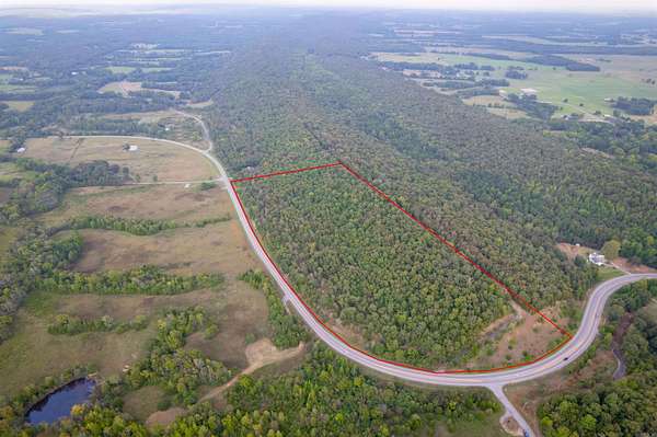 24 Acres of Land for Sale in El Paso, Arkansas
