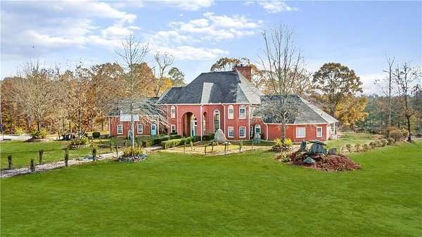 198 Acres of Land with Home for Sale in Winston, Georgia