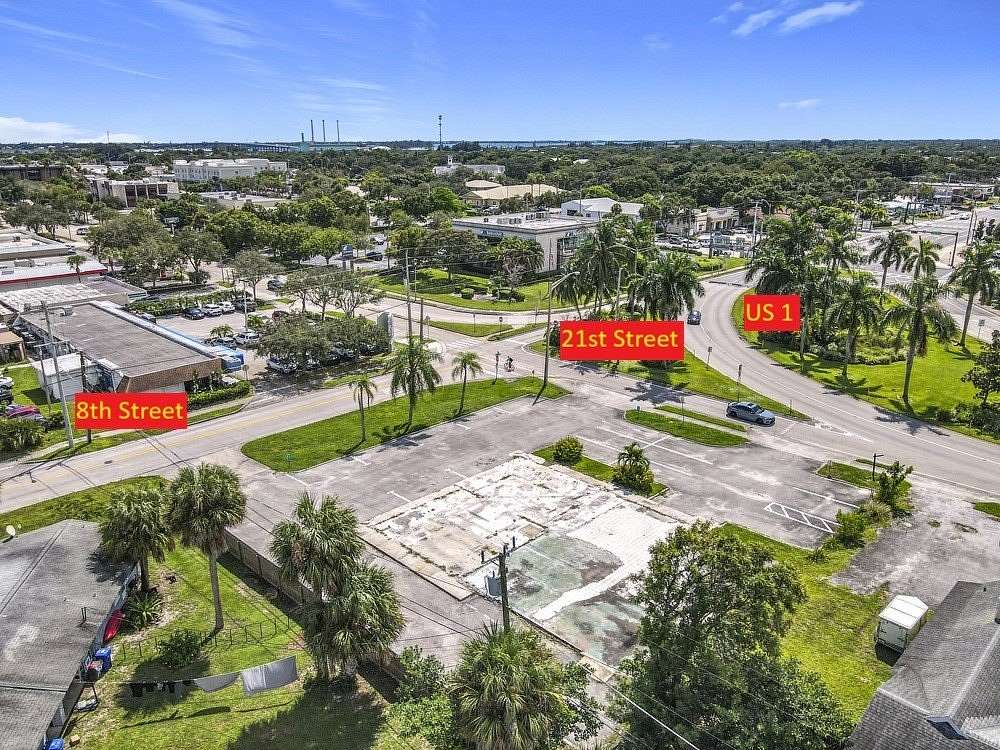 0.39 Acres of Commercial Land for Sale in Vero Beach, Florida