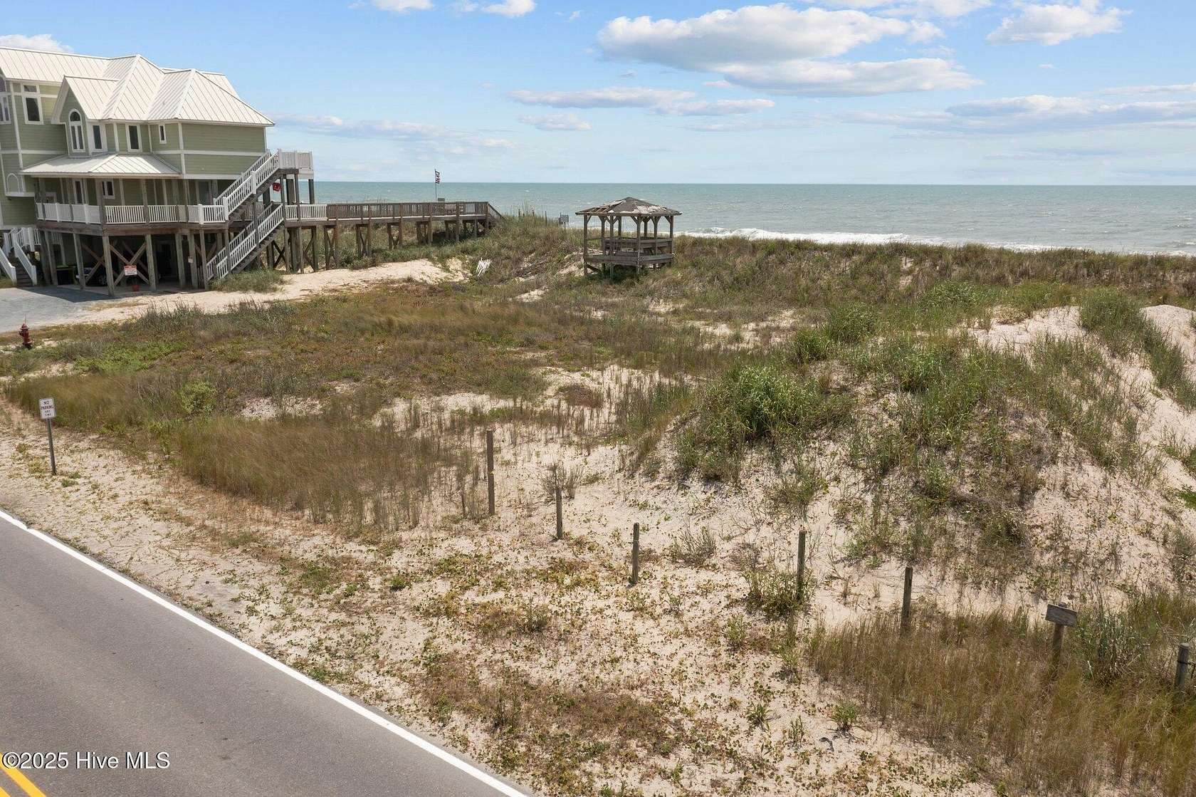 0.94 Acres of Residential Land for Sale in North Topsail Beach, North Carolina