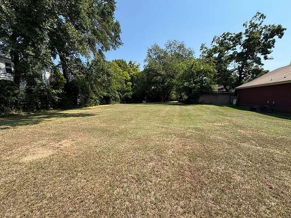 0.44 Acres of Commercial Land for Sale in Nacogdoches, Texas