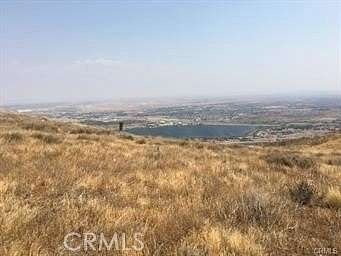 2 Acres of Land for Sale in Palmdale, California