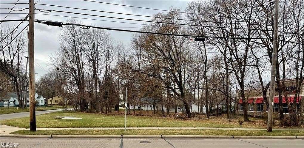 0.39 Acres of Commercial Land for Sale in Mentor-on-the-Lake, Ohio