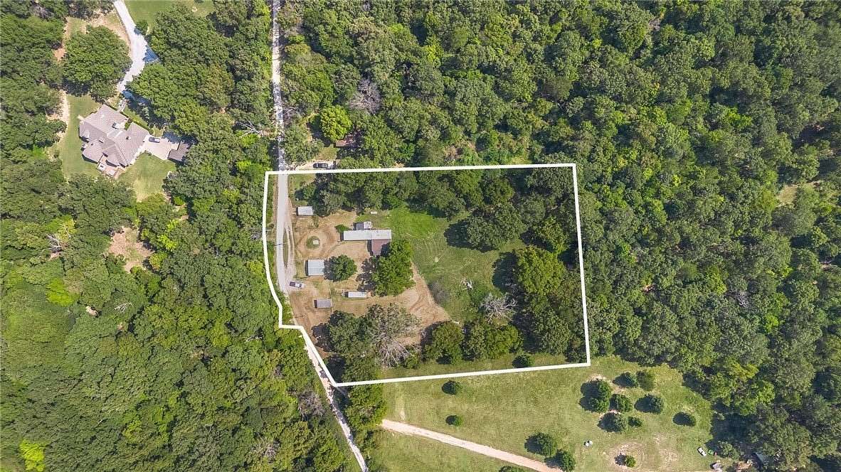 2.14 Acres of Land with Home for Sale in Fayetteville, Arkansas