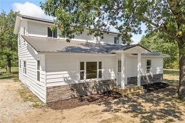 2 Acres of Residential Land with Home for Sale in Harrison, Arkansas