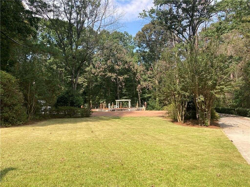 2.62 Acres of Residential Land for Sale in Atlanta, Georgia