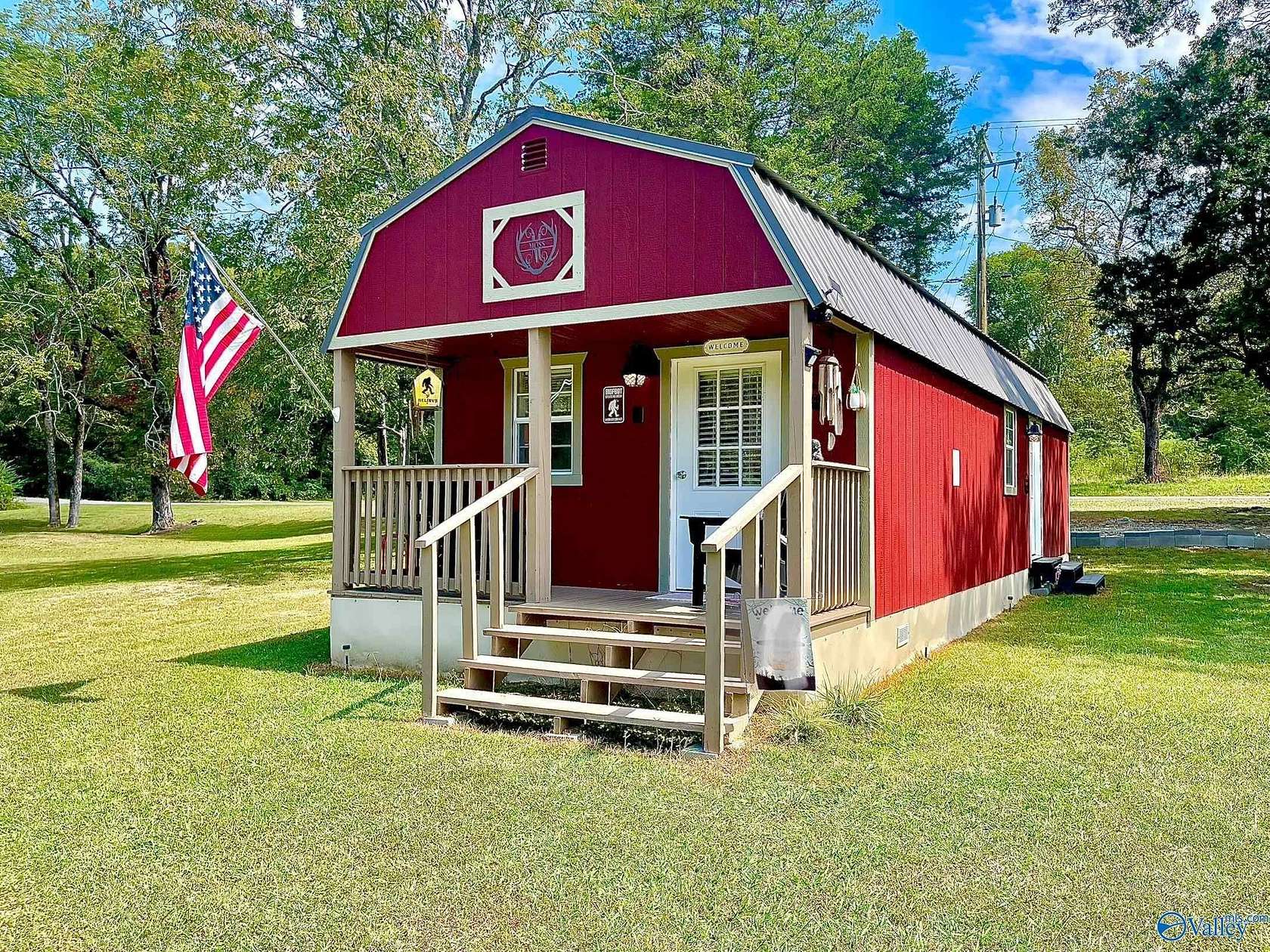 0.95 Acres of Residential Land with Home for Sale in Leesburg, Alabama