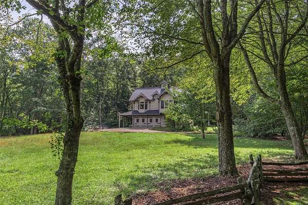 16.4 Acres of Land with Home for Sale in Highlands, North Carolina