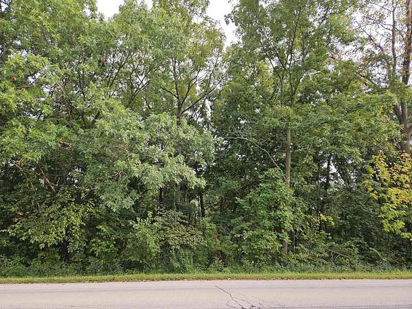 0.86 Acres of Residential Land for Sale in Galena, Illinois