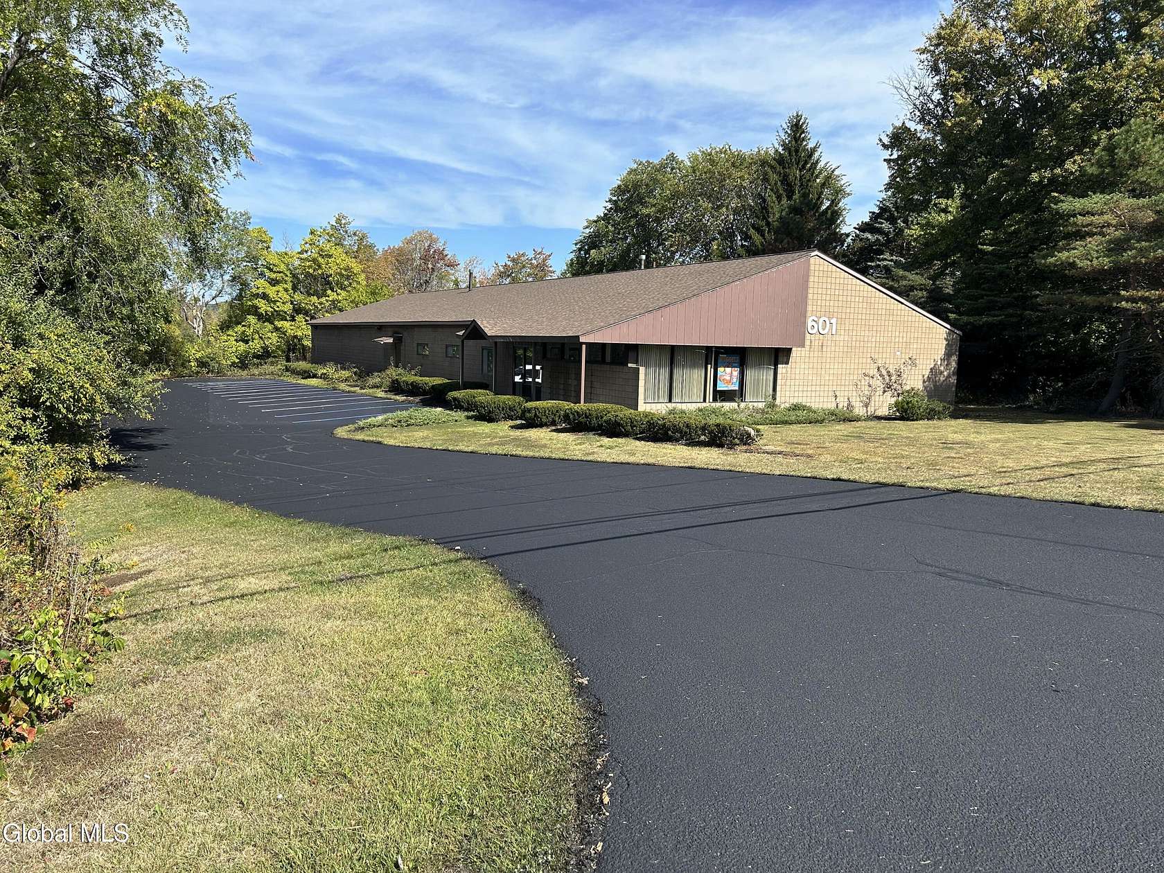 3 Acres of Improved Commercial Land for Sale in Cohoes, New York