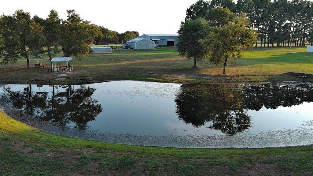 5 Acres of Residential Land for Sale in Wetumka, Oklahoma