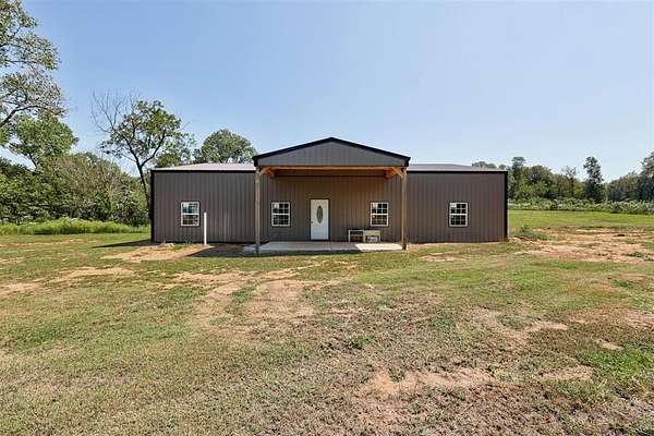 5 Acres of Residential Land with Home for Sale in Newalla, Oklahoma