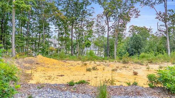 0.31 Acres of Residential Land for Sale in Signal Mountain, Tennessee
